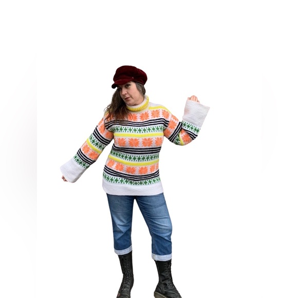 70s Hand knit sweater 1970s hippy Vtg Orange,Yellow, green Pullover Groovy vibes - Picture 4 of 10